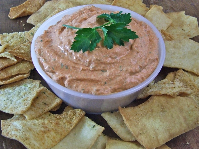 Sun-Dried Tomato & Roasted Red Pepper Dip